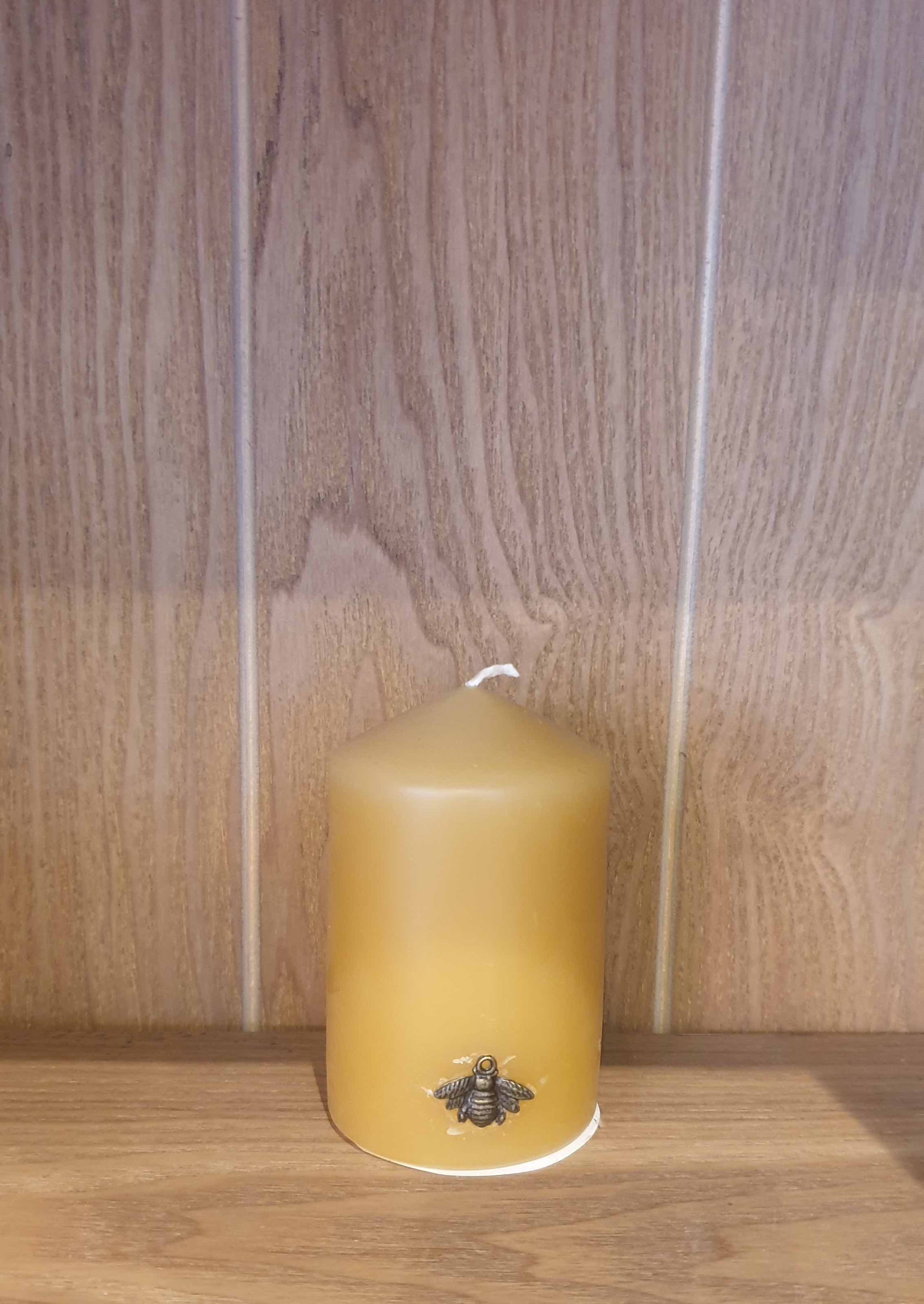 candle natural beeswax 65mm x 100mm